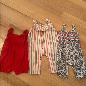 Carters 6m baby Rompers